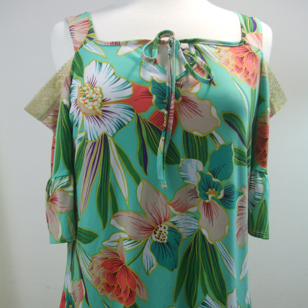 Diana Belle Cold Shoulder Top Aqua Hawaii Flower